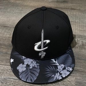 Cleveland Cavaliers Cavs Basketball Adidas Hat NBA Flexfit S/M